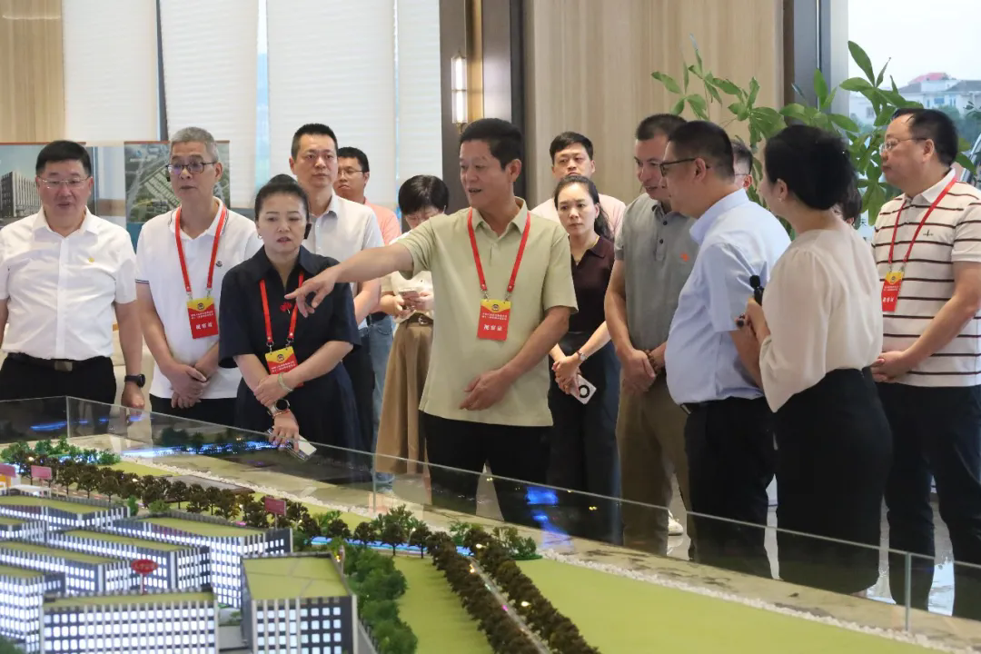 市政协委员泉港活动组赴惠安开展异地视察